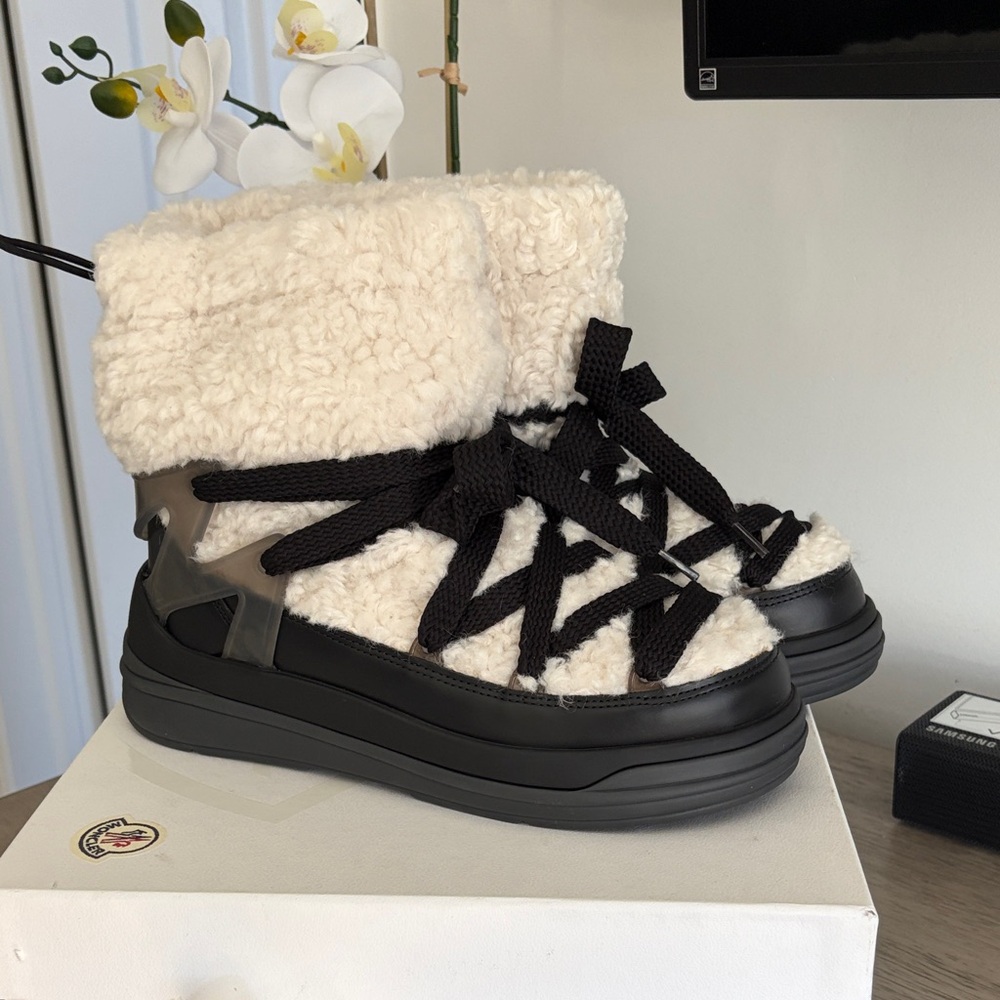 Moncler Insolux Cream and Black Winter Boots